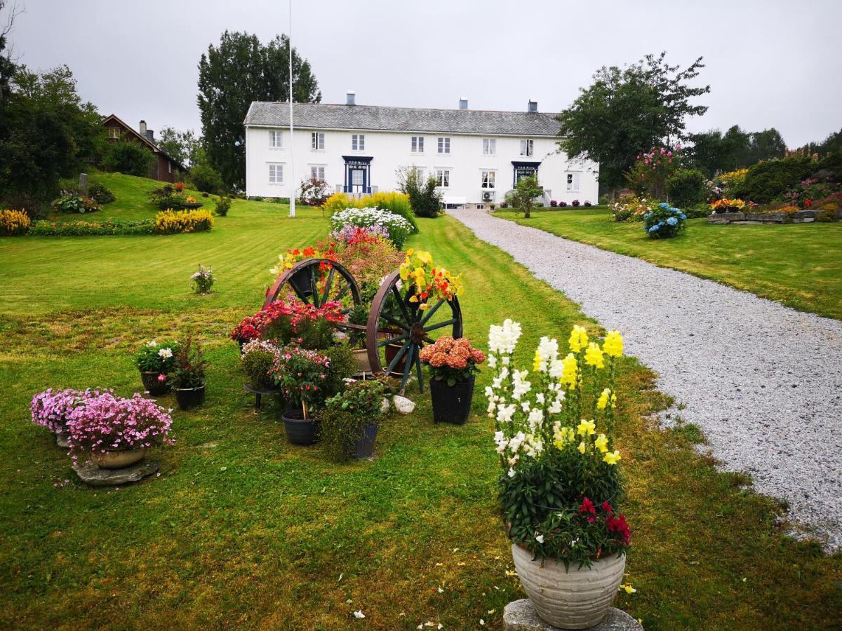 Sunndalsøra Sunndalsfjord Cottages Fredsvik Meisalstranda 455,506 Og 508 מראה חיצוני תמונה